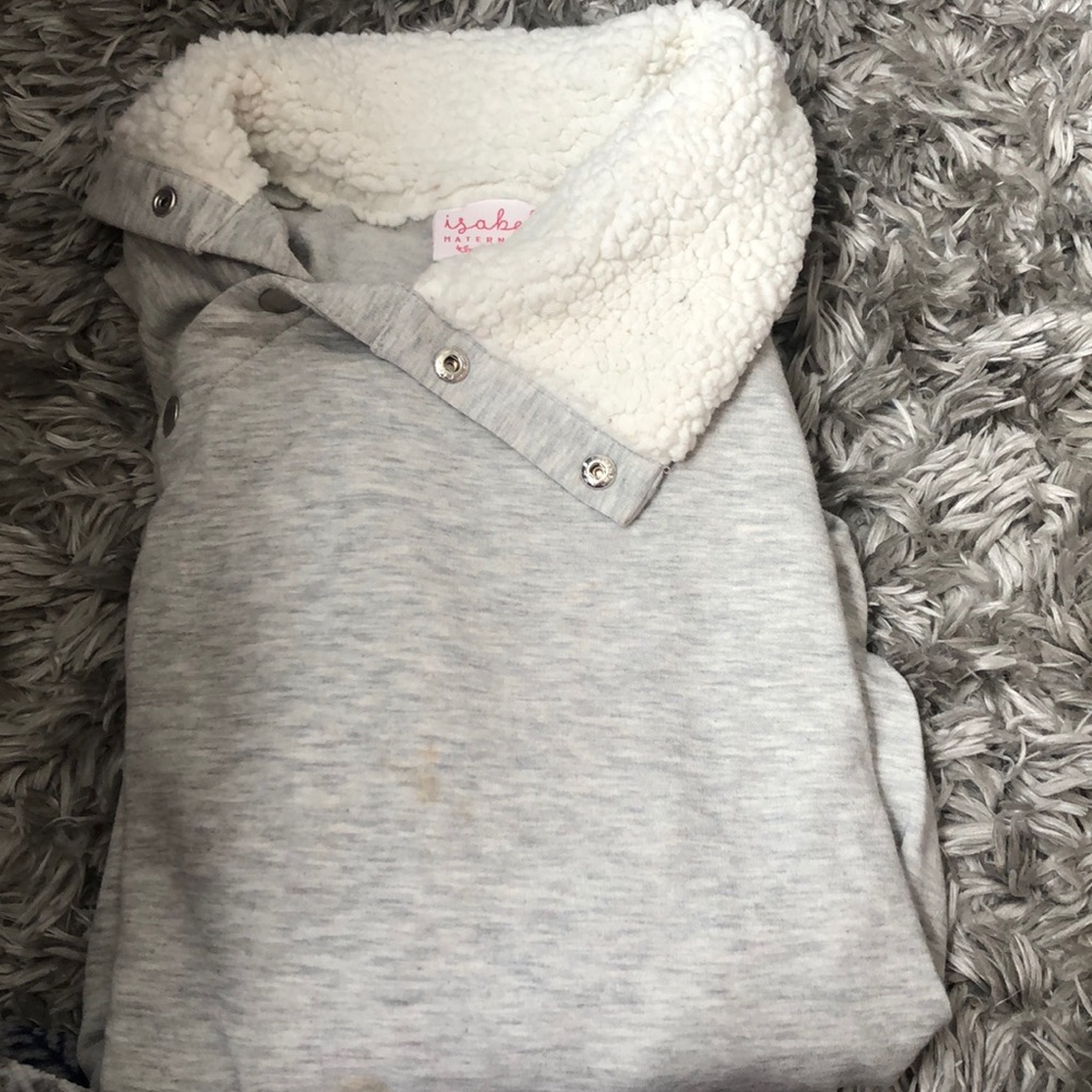 Maternity pullover